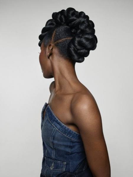 2024_01_28_AVLON_SHOT_08_407380_v3xR-Medium