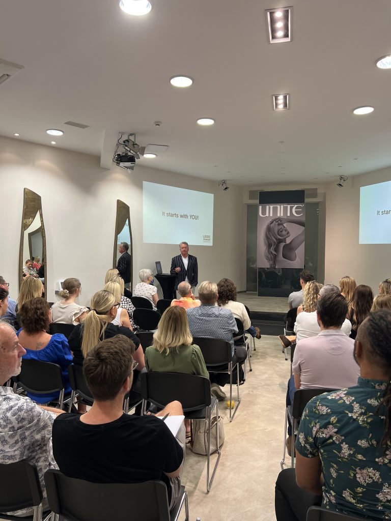 Unite Paramount Business course